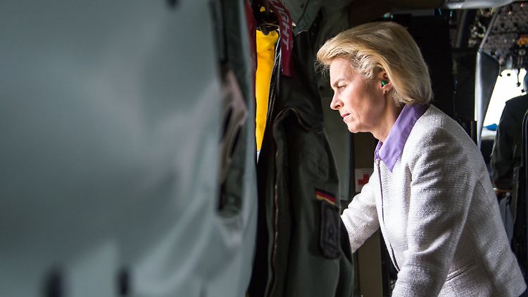 Verteidigungsministerin Ursula von der Leyen will die Truppe aufrüsten - das kostet Milliarden und dauert Jahre.