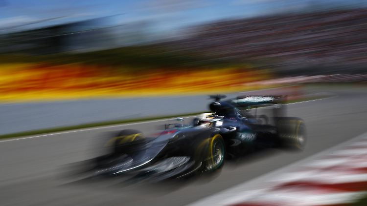 Trainingschamp: Lewis Hamilton 