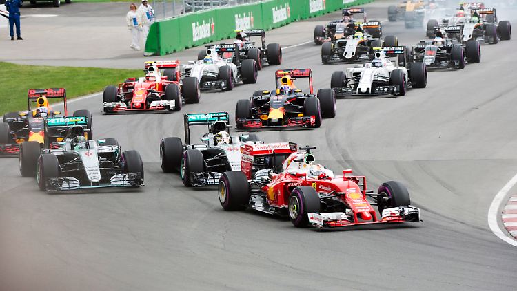 Von Platz drei aus setzte sich Vettel innerhalb weniger Sekunden an die Spitze des Feldes. 