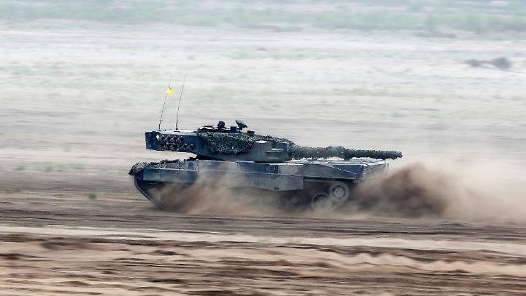 Der weltweit größte Importeur von Waffen und Ausrüstung bleibt Saudi-Arabien.