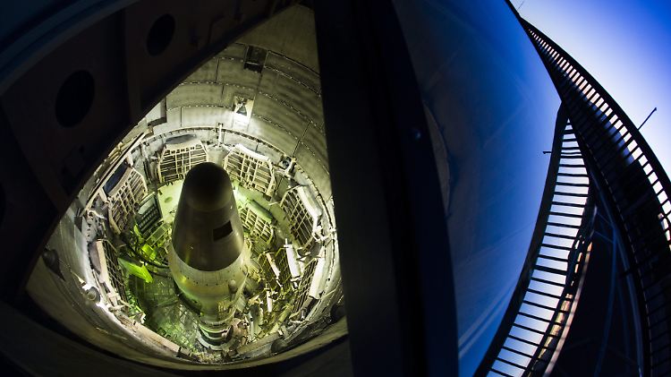 Eine US-amerikanische Interkontinentalrakete aus dem Kalten Kireg - heute ein Ausstellungsstück in einem Museum in Arizona. 