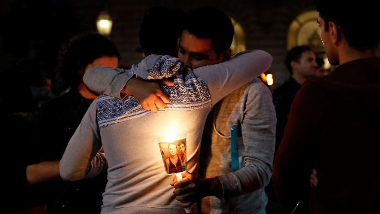 Trauer in San Francisco für die Toten von Orlando.