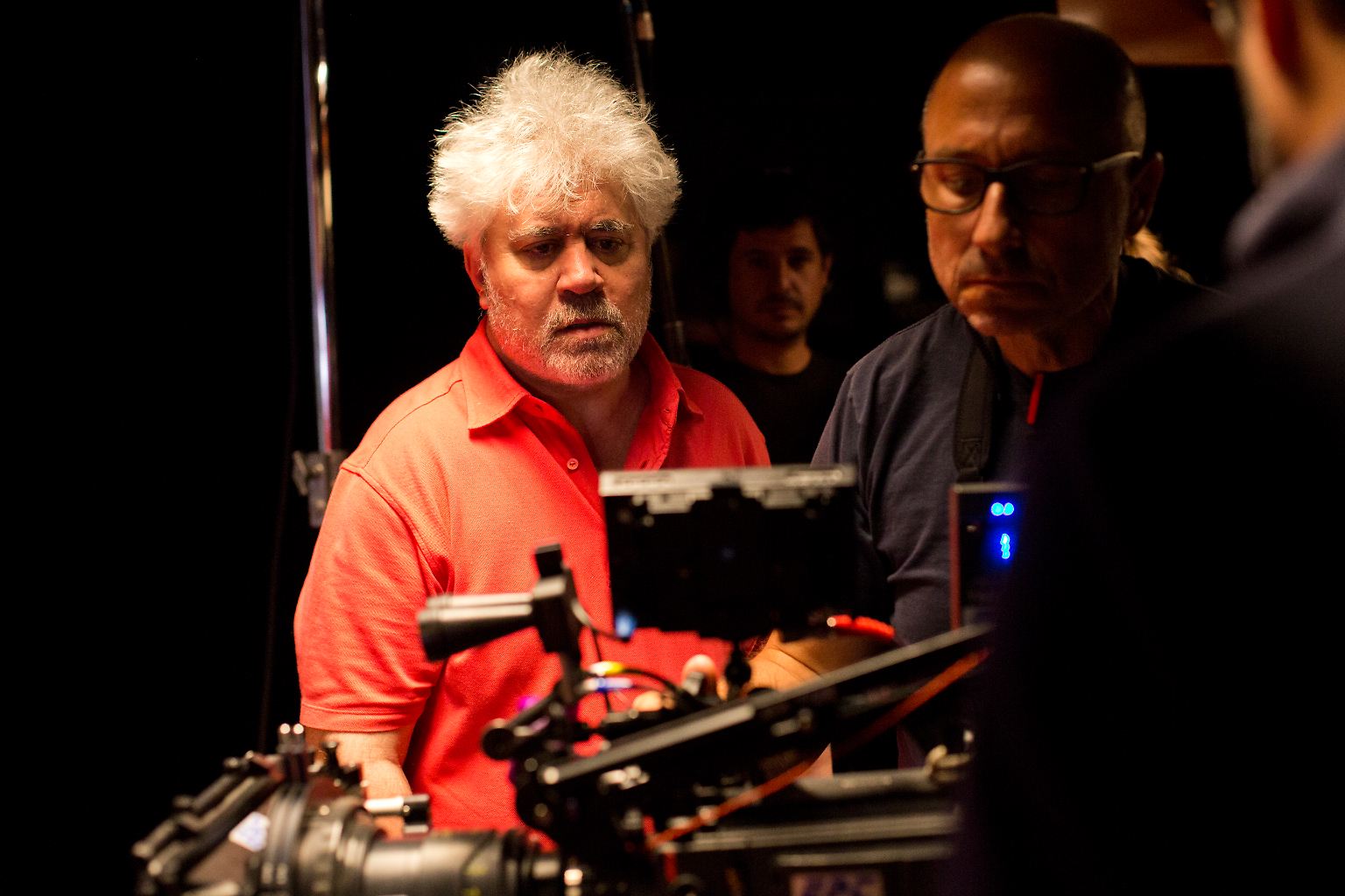 Der neue Film des spanischen Starregisseurs Pedro Almodóvar (l.) ...