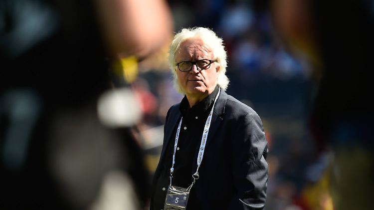 Winfried Schäfer ist Nationaltrainer der Jamaikaner.