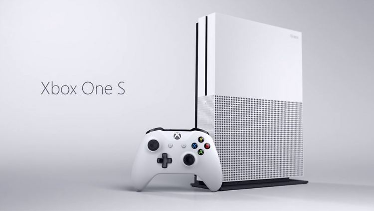 Gibt's auch in Weiß: Im August kommt die Xbox One S auf den Markt. 