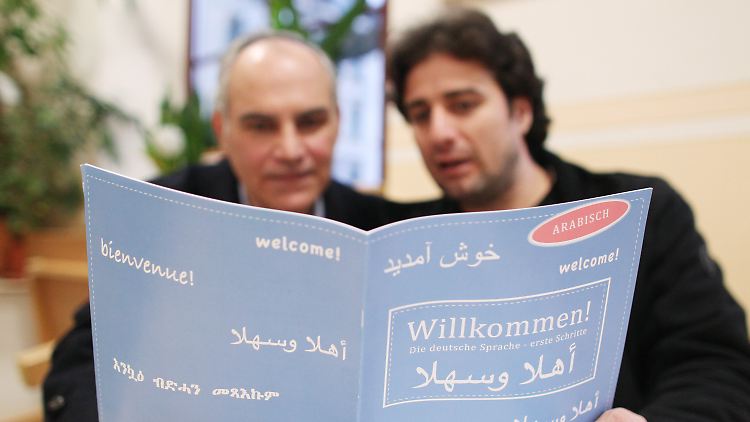 Die Integration von Flüchtlingen kostet viel Geld. Deswegen will der Bund weitere 800 Millionen Euro investieren. 