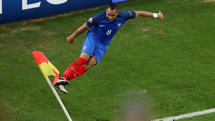 Dimitri Payet bleibt der Überflieger im französischen Team und Experte für späte EM-Tore.