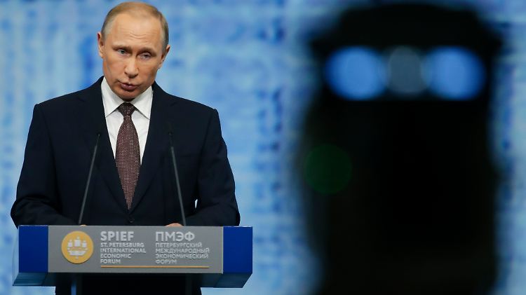 "Wir hegen keinen Groll und sind dazu bereit, unseren europäischen Partnern entgegenzukommen", sagte Putin in Bezug auf die EU.