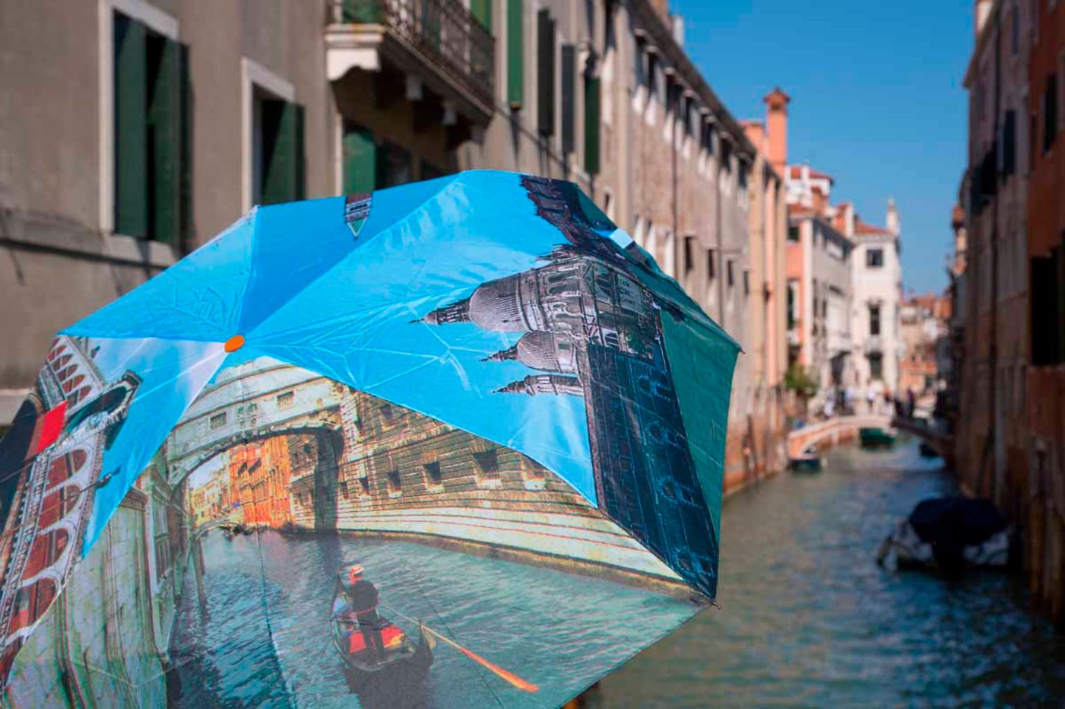 Kommen Sie mit nach Venedig - Reisefotograf Holger Leue zeigt Ihnen die Hafenstadt an der Adria.