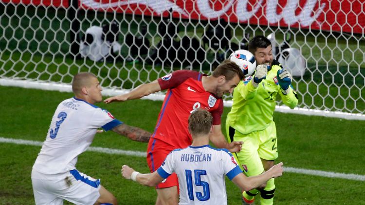 Und wieder nicht drin: Harry Kane vergibt eine von vielen englischen Chancen.