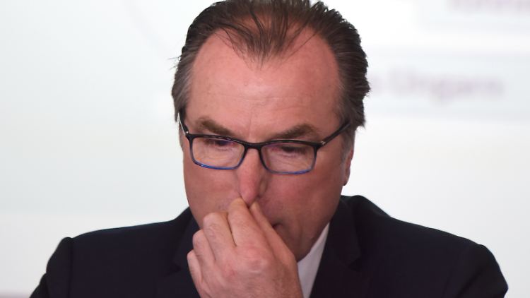 Umstritten: Clemens Tönnies, Klubboss bei Schalke 04.