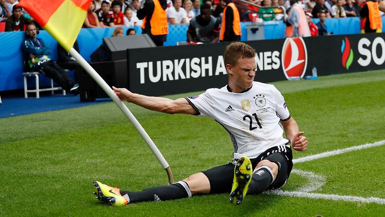 Offensivgeist, Mut, gute Flanken: Joshua Kimmich hat allen Grund, nach seinem EM-Debüt zufrieden zu sein.