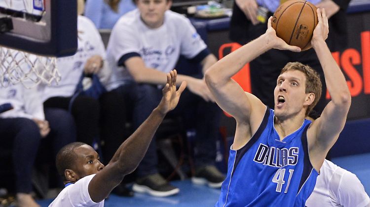 Spielt seit 1999 für die Dallas Mavericks: Dirk Nowitzki.