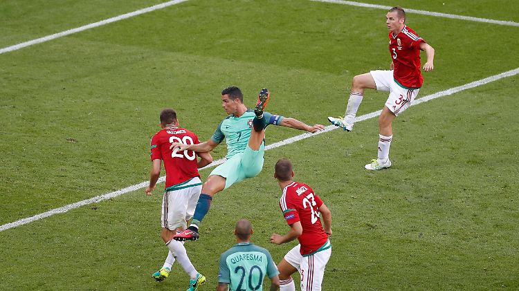 Alles glückte Superstar Cristiano Ronaldo nicht. Es reichte aber zu zwei Toren.