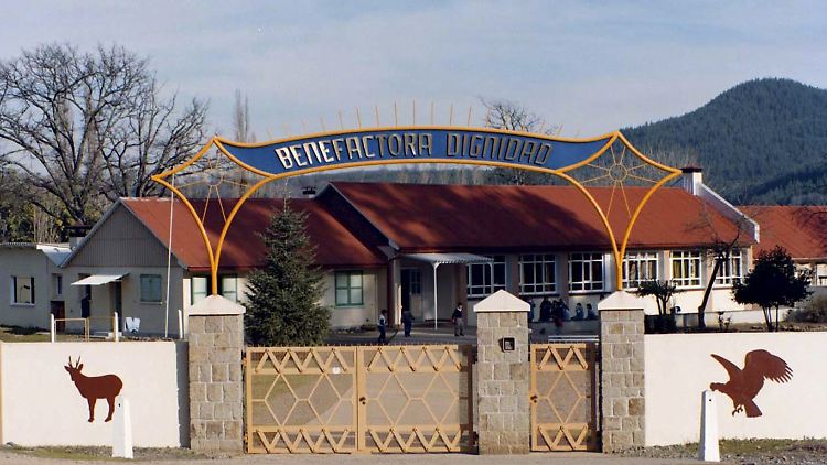 Unscheinbar: das Tor zur Hölle. (Aufnahme aus den 1980er-Jahren)