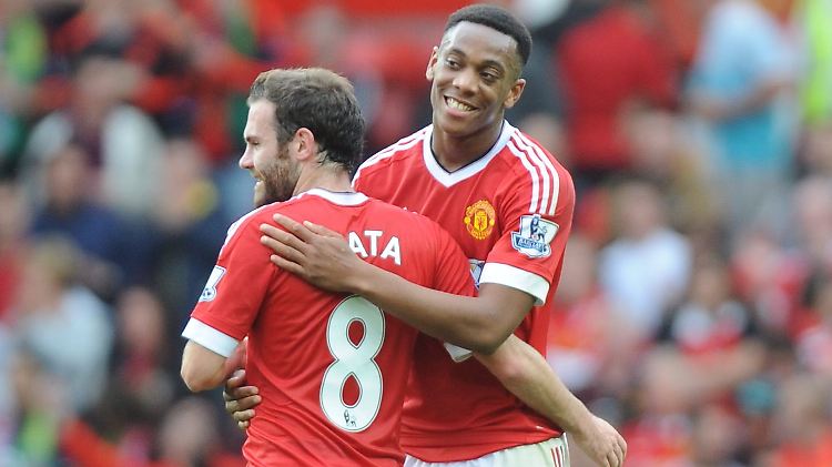 Der Spanier Juan Mata und der Franzose Anthony Martial stehen bei Manchester United unter Vertrag. Künftig dürfte es für ausländische Spieler schwieriger werden, auf der Insel zu spielen.