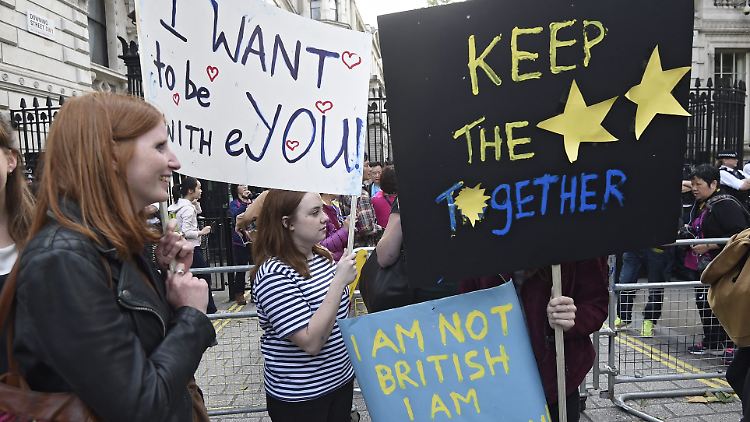 Die Demonstranten wollen weiter kämpfen - für den Verbleib in der EU. Sie könnten nun reuige Unterstützung bekommen.