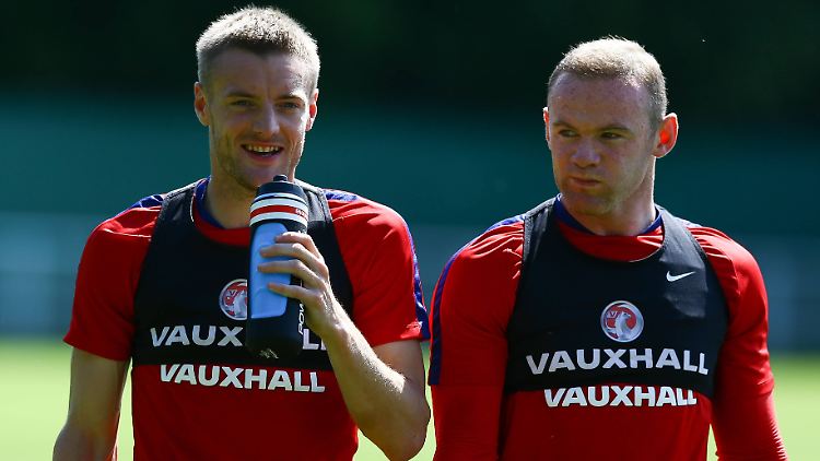 Gute Freunde? Jamie Vardy und Wayne Rooney.