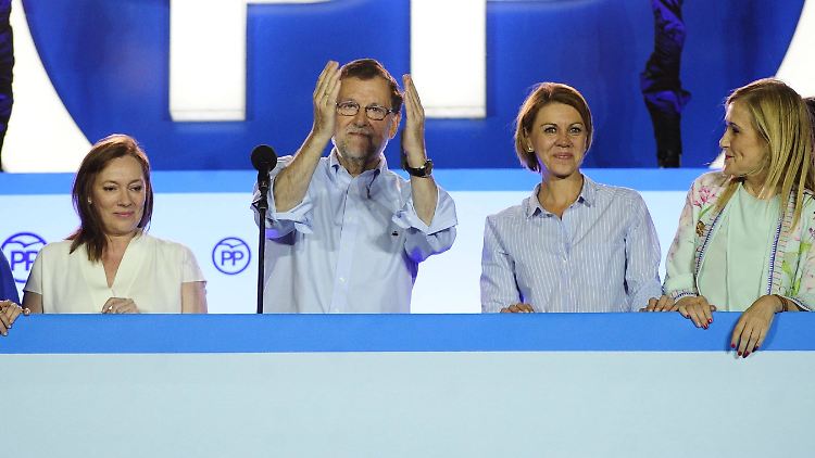 Rajoy muss auf die Duldung durch die Sozialisten bauen.