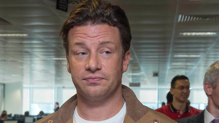 "Gebt mir Boris Fucking Johnson als Premierminister und ich bin am Ende", schreibt Jamie Oliver.