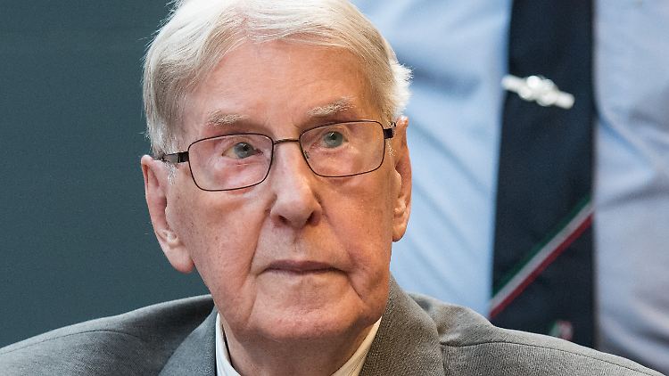 Solange das Urteil nicht rechtskräftig ist, bleibt Reinhold Hanning auf freiem Fuß