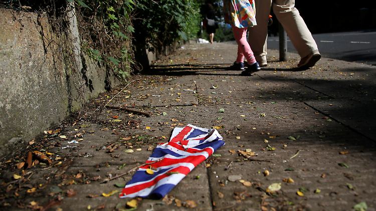 Katerstimmung auf der Insel. Die Sorgen überwiegen derzeit die Freude über die angeblich gewonnene Unabhängigkeit in Großbritannien. 
