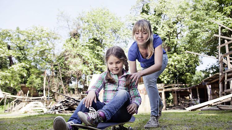 Fast jede fünfte Familie mit minderjährigen Kindern ist eine Ein-Eltern-Familie.