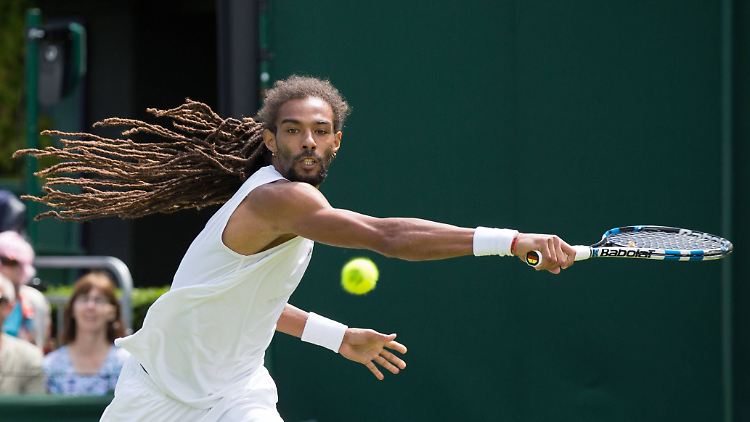 Für Dustin Brown galt zum Auftakt: Arbeitssieg statt Spektakel.