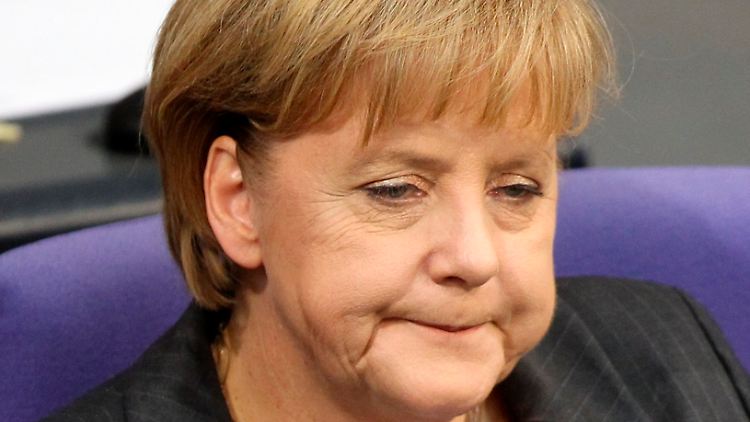 Viele Kritiker meinen, Merkel habe sich ohne Not ins Abseits manöviert und nicht das Gespräch mit der EU gesucht.
