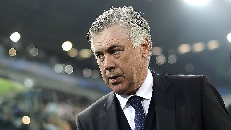 Beerbt zur neuen Bundesliga-Spielzeit Josep Guardiola als Trainer des FC Bayern: Carlo Ancelotti.