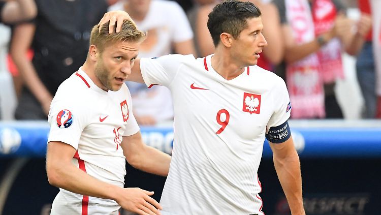 Spielten früher zusammen beim BVB, sind aber keine Freunde: die Herren Blaszczykowski und Lewandowski.