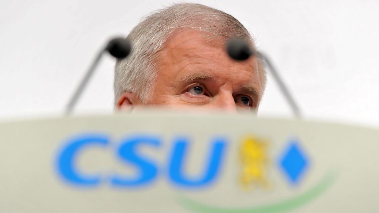 CSU-Chef Seehofer: Eine offene Personaldebatte hat er nicht zu erwarten.