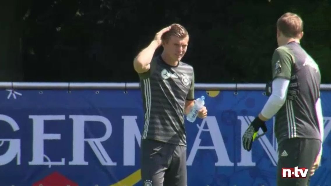 kroos_training.PNG