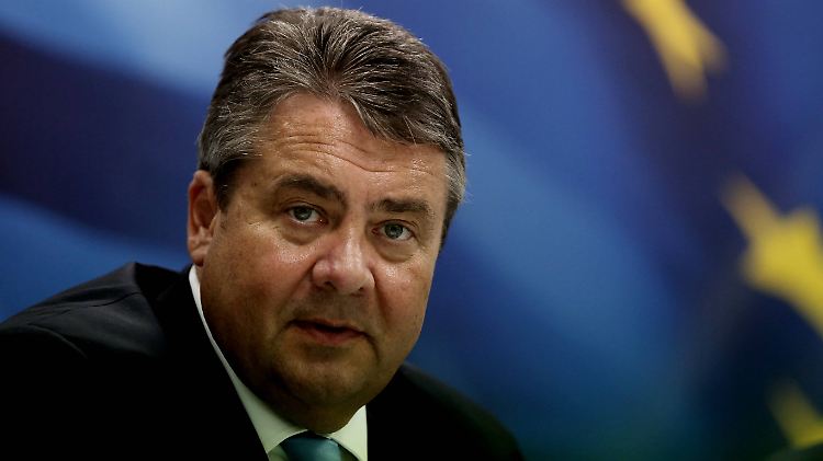 Wirtschaftsminister Sigmar Gabriel plant ein "zentrales Investitions-Regelwerk" auf EU-Ebene.