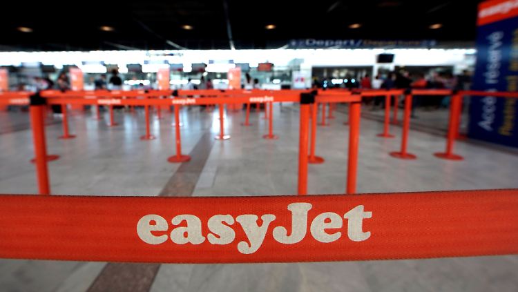Kein Durchgang. Für den Fall, dass die Grenze zwischen der EU und Großbritannien undurchlässiger wird, sucht Easyjet nach Umwegen. 