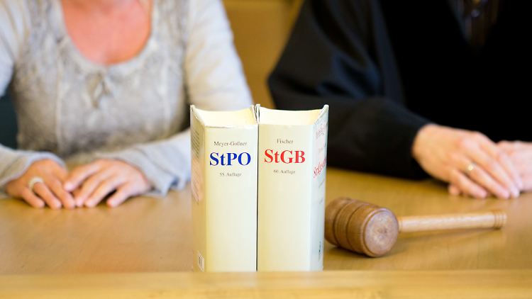 Schöffen sollen das Bindeglied zwischen Staat und Bürger sein. 