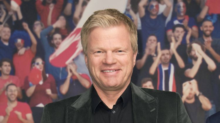 Der ZDF-Moderator Kahn narrt die Medien mit der vermeintlichen Bayern-Rückkehr.
