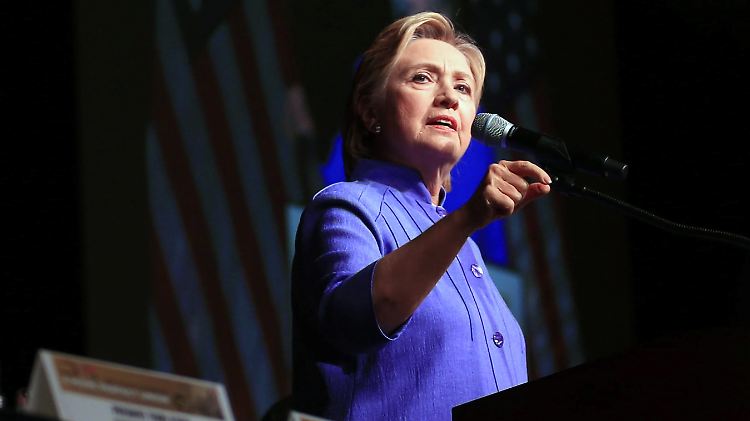 Clinton reagiert empört auf die jüngste Twitter-Attacke ihres republikanischen Konkurrenten.