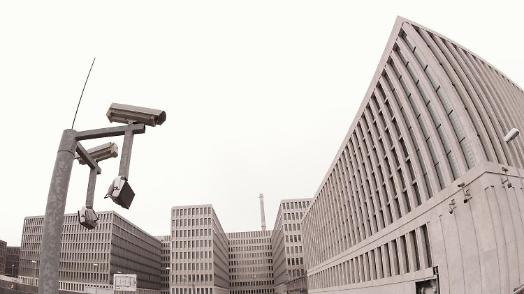Blick auf die neue Zentrale des Bundesnachrichtendienstes (BND) in Berlin.