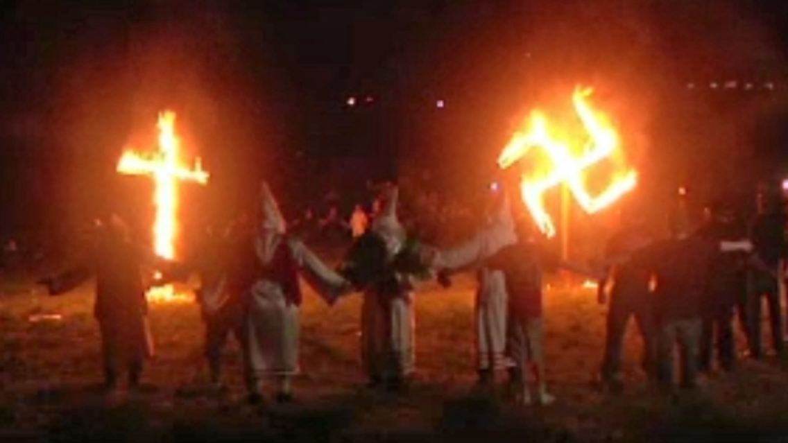 ku-klux-klan-hakenkreuz.jpg