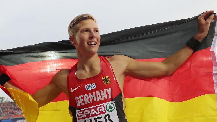 Etwas ungläubig schaut er schon: Max Heß gewinnt in Amsterdam EM-Gold.