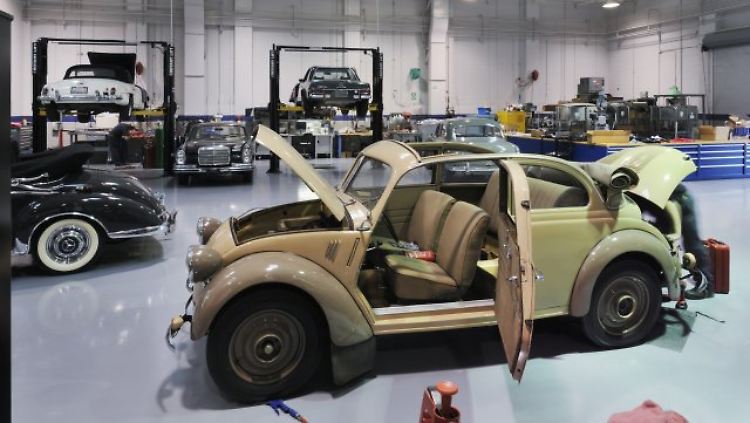 Mercedes Classic Center Irvine Werkstatt.jpg