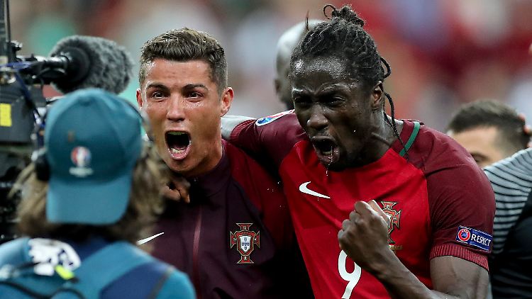 So sehen glückliche Männer aus: Cristiano Ronaldo und Eder.