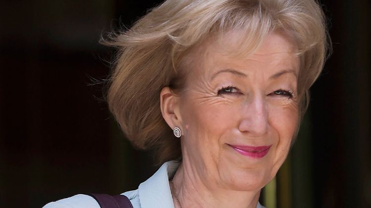 Andrea Leadsom hat ihre Kandidatur als Premierministerin aufgegeben.