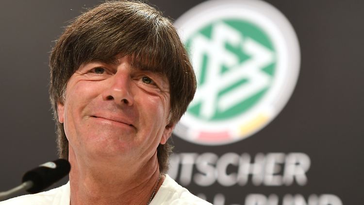 Joachim Löw ist und bleibt Bundestrainer.
