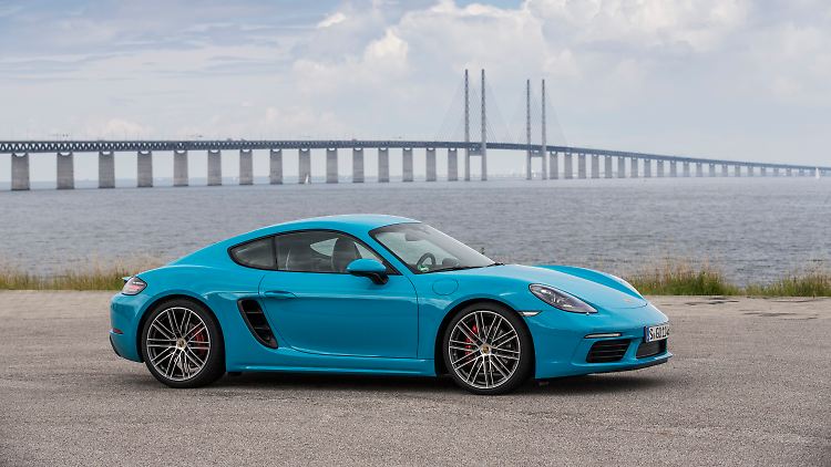 Optisch sind Porsche Boxster und Cayman kaum auseinander zu halten.