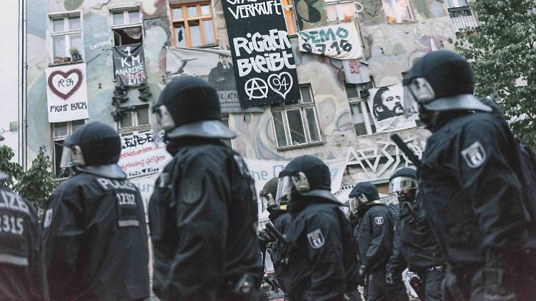 Der Einsatz gegen die Hausbesetzer hatte gar nicht durchgeführt werden dürfen.
