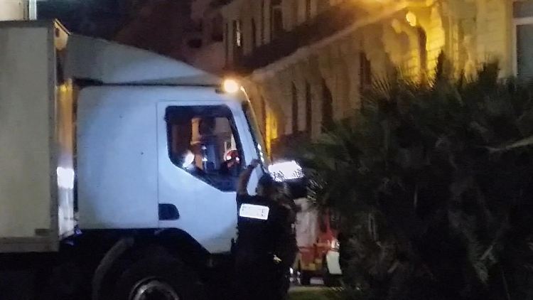 War nationale Polizei am Abend des Anschlags auch vor Ort?