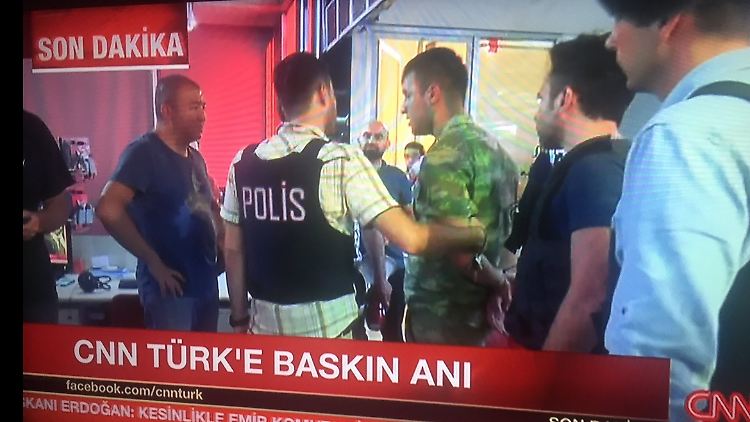Chaos bei CNN-Türk.