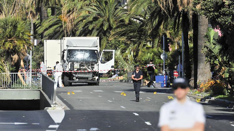 Eine "terroristische Tat": Daran besteht für die französische Regierung kein Zweifel.